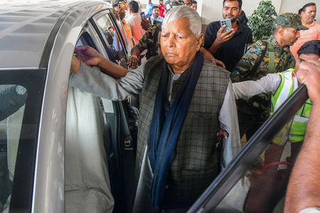 कोर्ट ने मनी लॉन्ड्रिंग मामले में लालू यादव के खिलाफ आरोप तय करने के फैसले को टाला