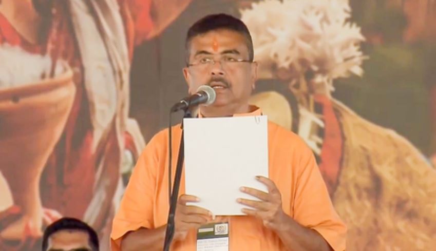 सुवेंदु अधिकारी ने ली सीएम पद की शपथ, ऐसा रहा है राजनीतिक सफर