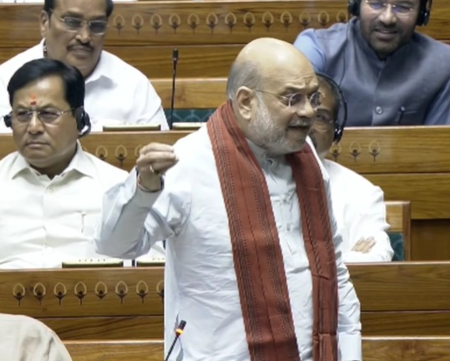 महिला आरक्षण बिल पर भिड़े अमित शाह और अखिलेश, ओम बिरला को करना पड़ा हस्तक्षेप 