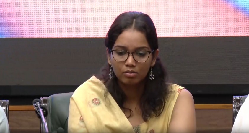  जंतर-मंतर हिंसा में घायल पुलिसकर्मियों के परिवारों ने सुनाई आपबीती, बोले-हिंसा का पूरा सच आए सामने
