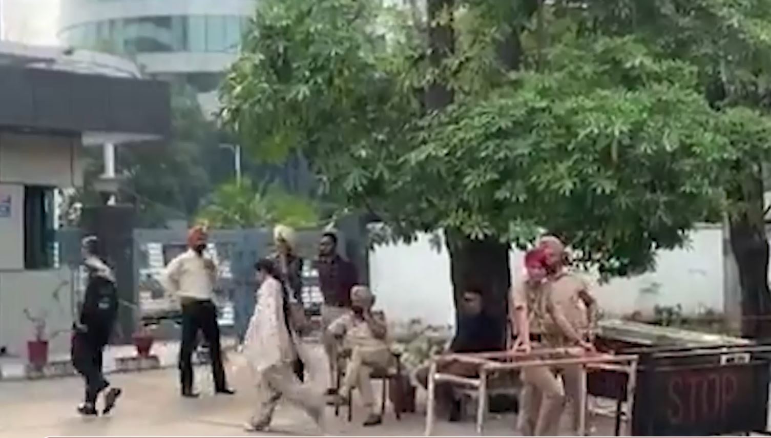 सीबीआई का पंजाब विजिलेंस ब्यूरो पर छापा, 25 लाख रुपये की रिश्वत के आरोप में 'बिचौलिया' गिरफ्तार